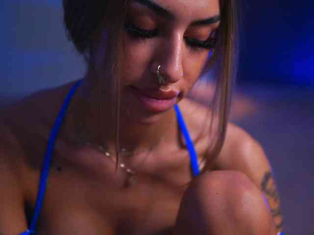 MelinaMilanni webcam