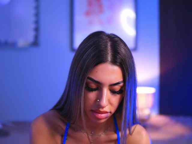 MelinaMilanni webcam