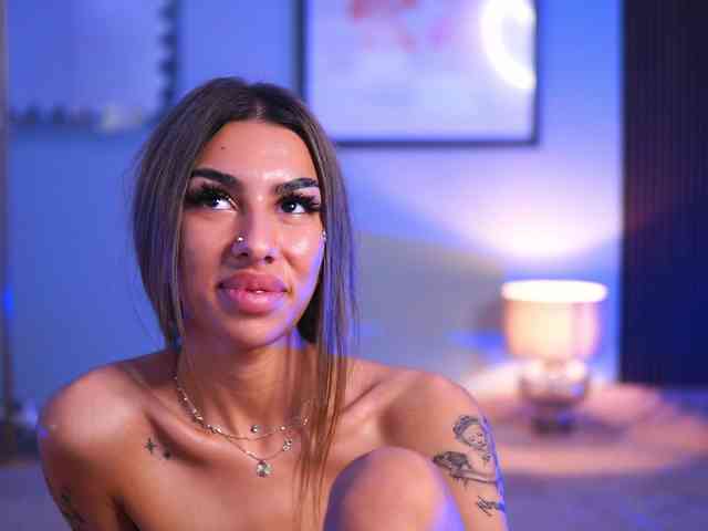 MelinaMilanni webcam