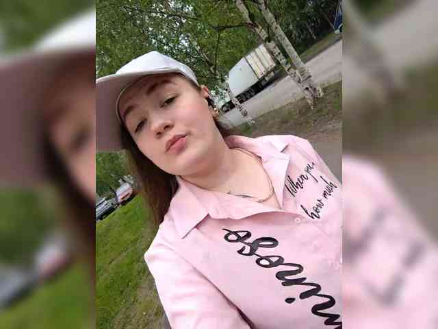 Hanismi-1 Live Webcam on BongaCams