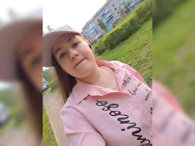 Hanismi-1 Live Webcam on BongaCams