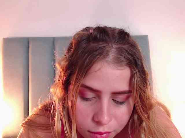SunnyBlair webcam
