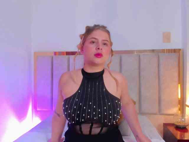 SunnyBlair webcam
