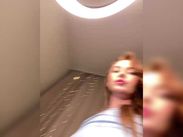 Sex chat gratuit in direct cu NauryXLoversz pe BongaCams