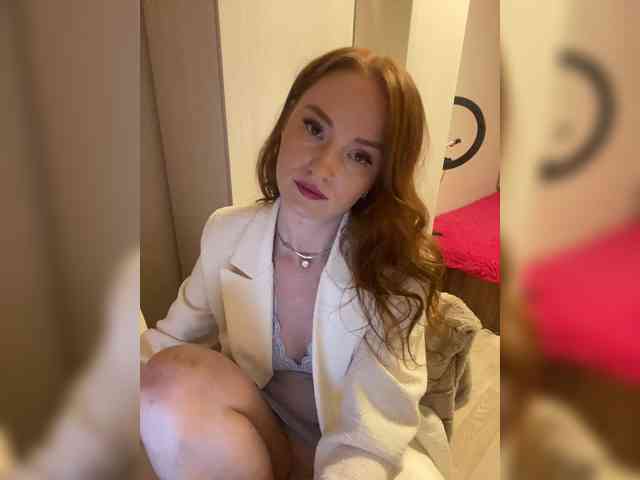 NauryXLoversz webcam