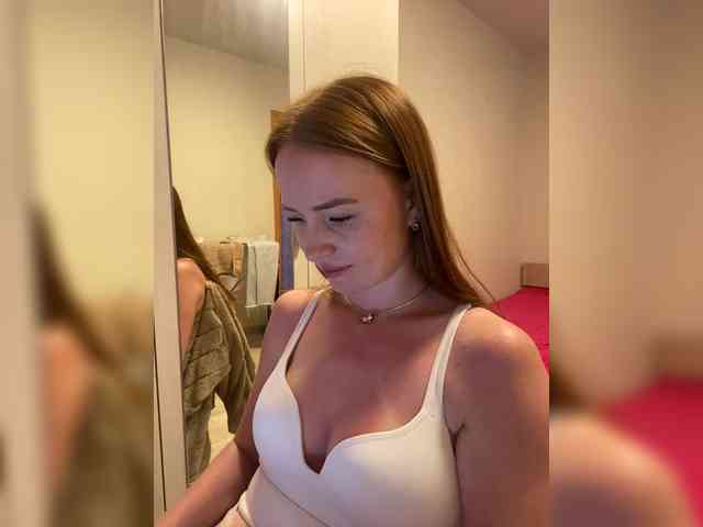NauryXLoversz webcam