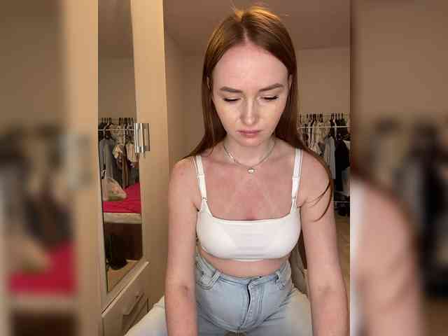NauryXLoversz webcam