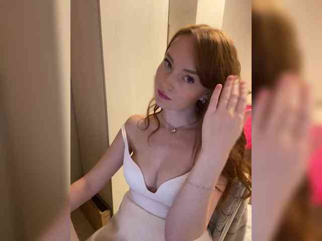 NauryXLoversz webcam