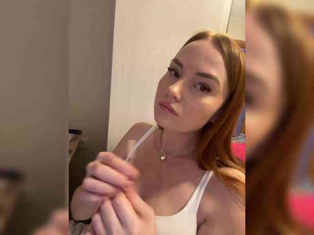 NauryXLoversz webcam