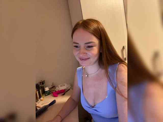 NauryXLoversz webcam