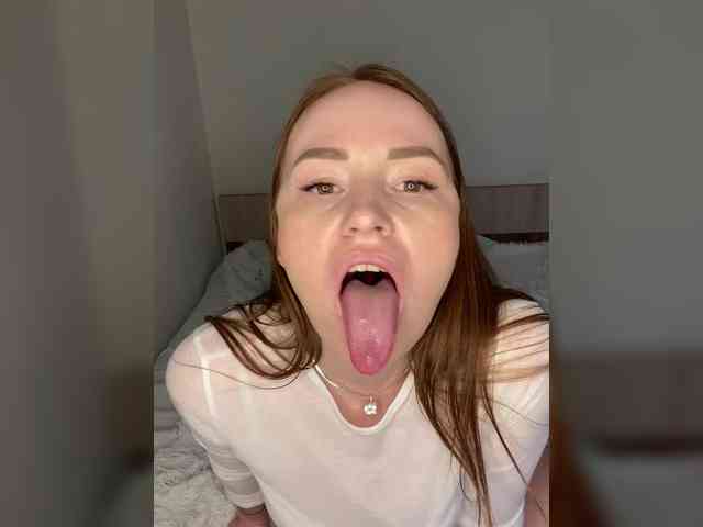 NauryXLoversz webcam