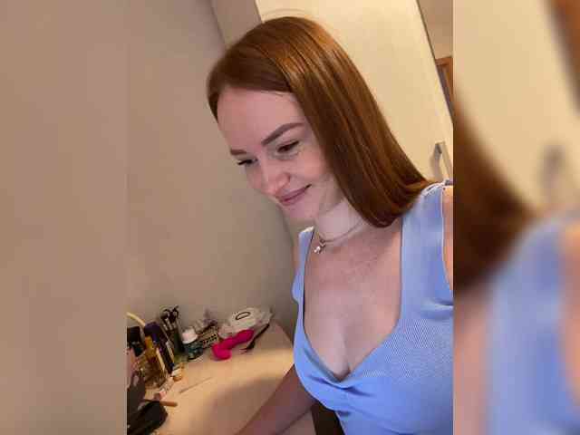 NauryXLoversz webcam