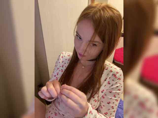 NauryXLoversz webcam