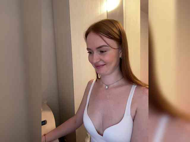NauryXLoversz webcam