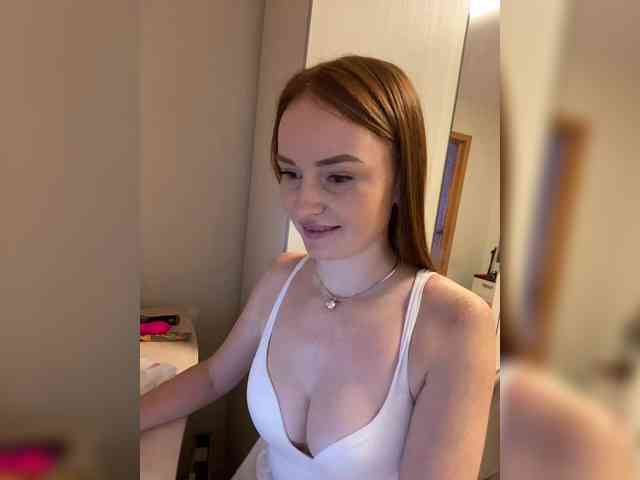 NauryXLoversz webcam