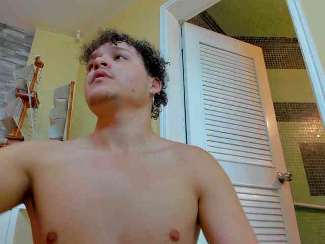 DrippingLove webcam