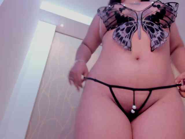 DakotaRoss webcam