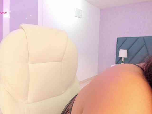 DakotaRoss webcam
