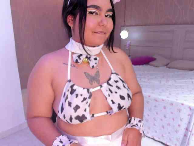 DakotaRoss webcam