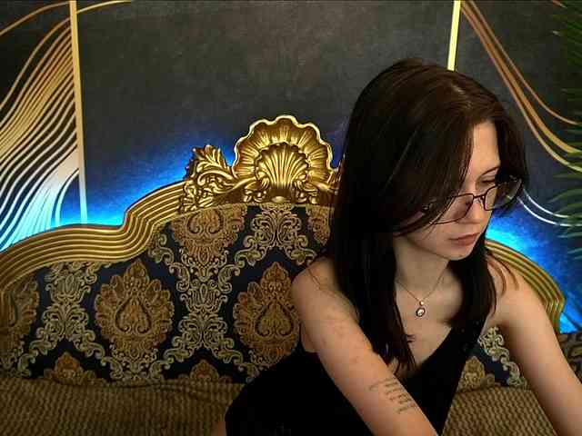 LexiLuxx webcam