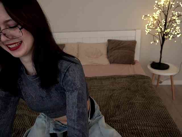 LexiLuxx webcam