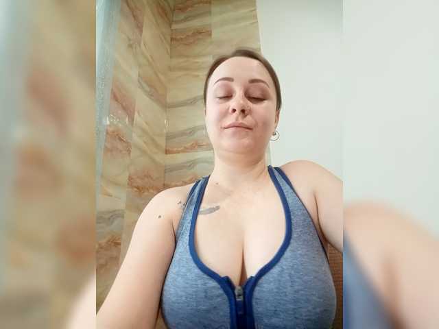 Milka97's BongaCams show and profile