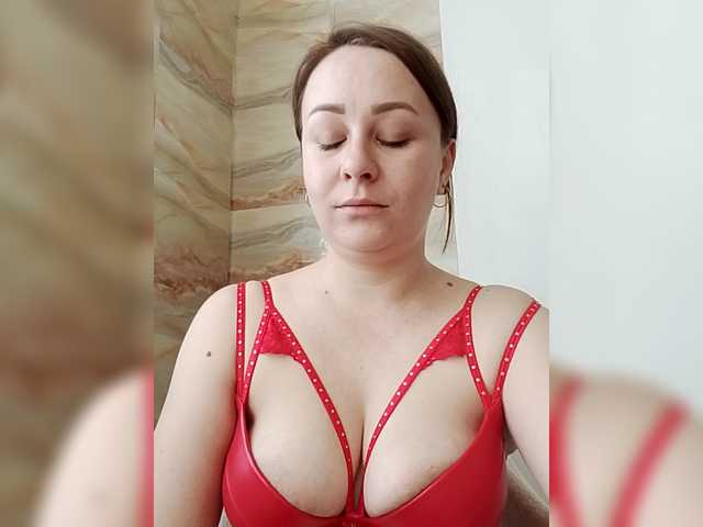 Milka97's BongaCams show and profile