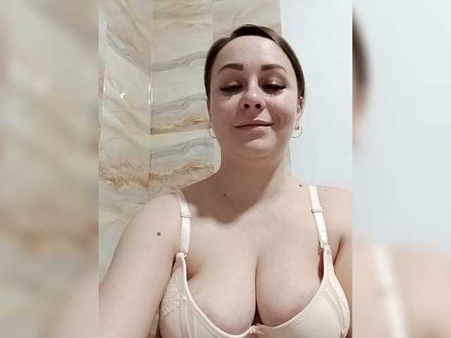 Milka97's BongaCams show and profile
