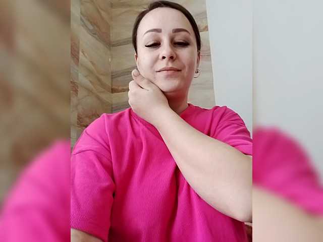 Milka97's BongaCams show and profile