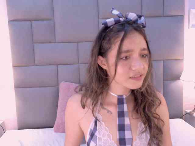 Barbaraa-Joness webcam