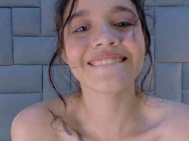 Barbaraa-Joness webcam