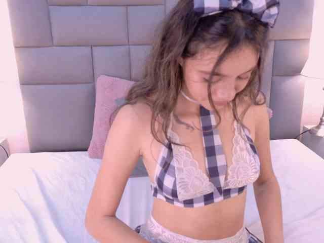 Barbaraa-Joness webcam