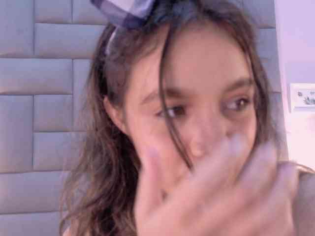 Barbaraa-Joness webcam