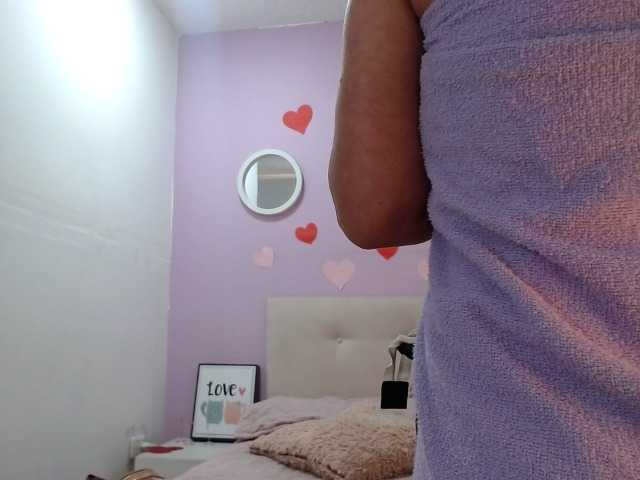  CHLOE-STORM chat room