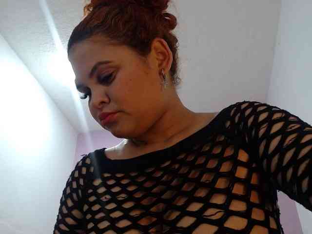 CHLOE-STORM webcam