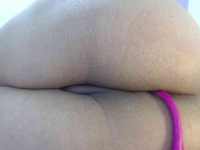 CHLOE-STORM webcam