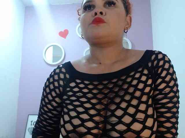 CHLOE-STORM webcam