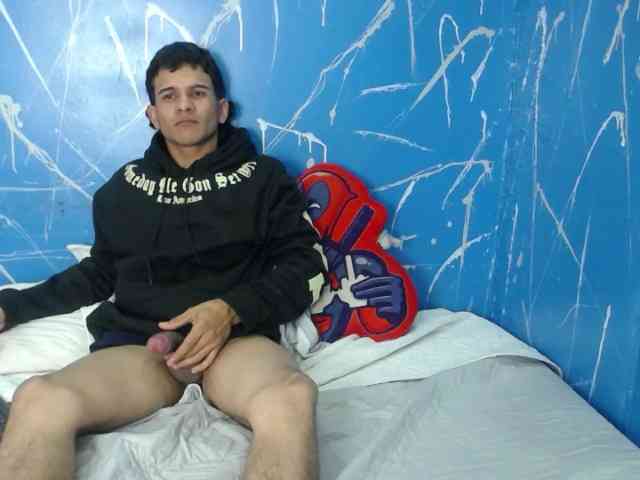 FabainStone Live Webcam on BongaCams