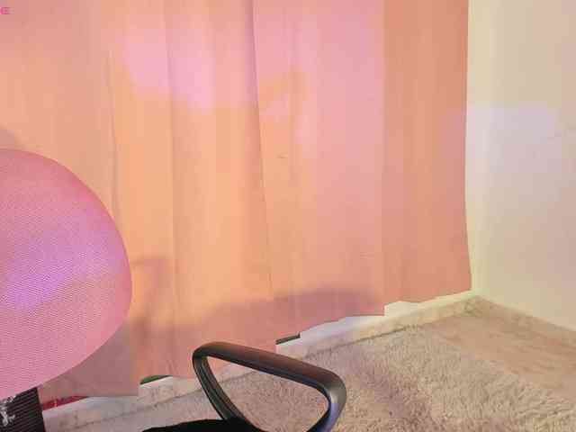 laylacarteer webcam