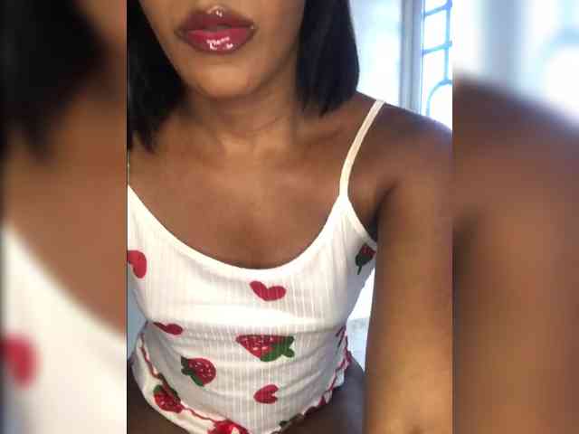 laylacarteer webcam