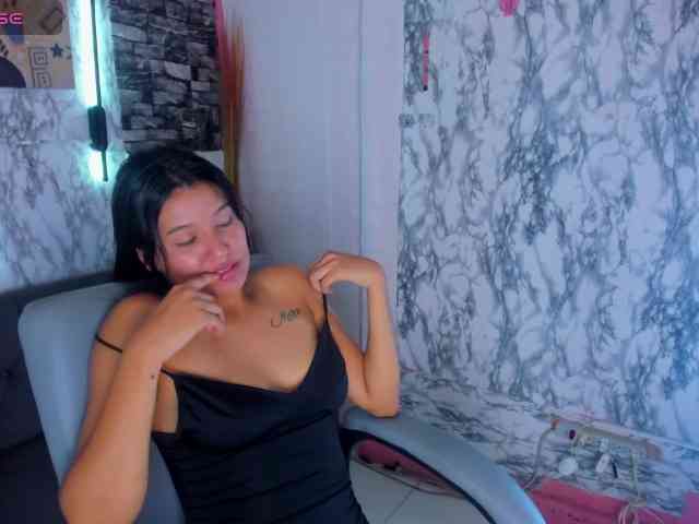 SaritaEvans webcam