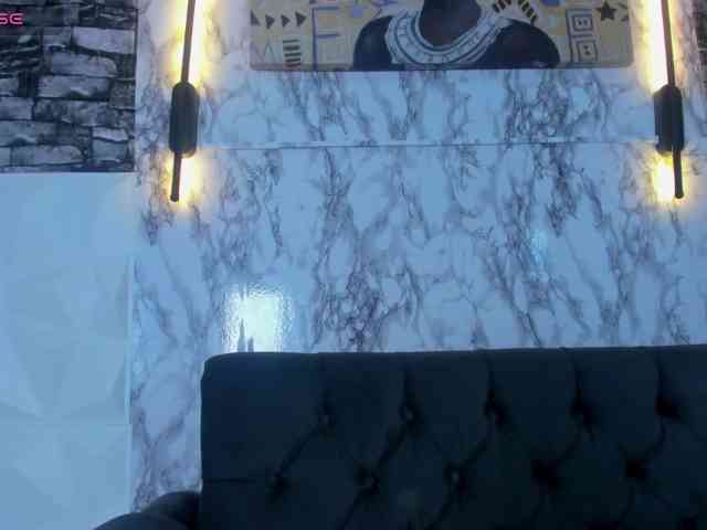 SaritaEvans webcam