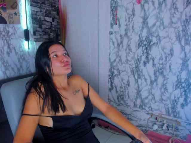 SaritaEvans webcam