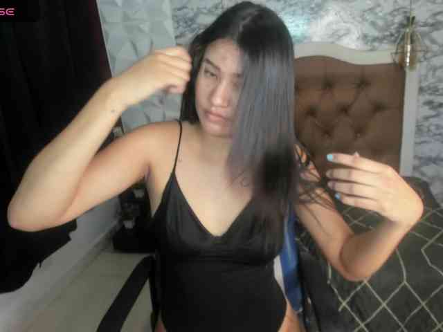 SaritaEvans webcam