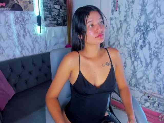 SaritaEvans webcam