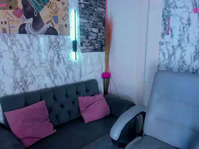 SaritaEvans webcam