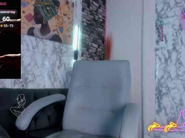 SaritaEvans webcam
