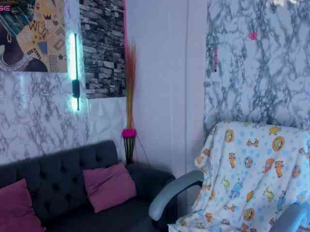 SaritaEvans webcam