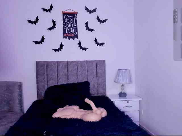 AgathaaHowland webcam