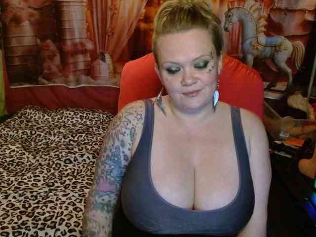 HoneyChambers webcam